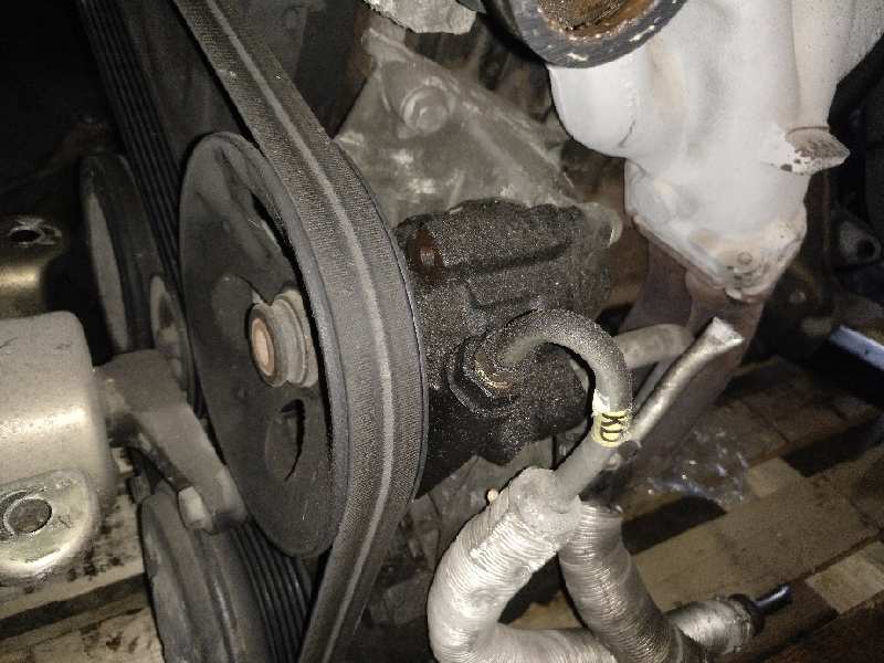 BOMBA DIRECCION OPEL VECTRA A