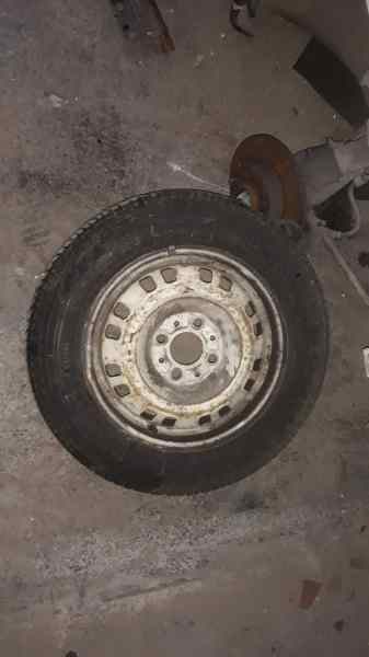 CON LLANTA NEUMATICO SEAT MARBELLA 135/80/13 70T HIERRO