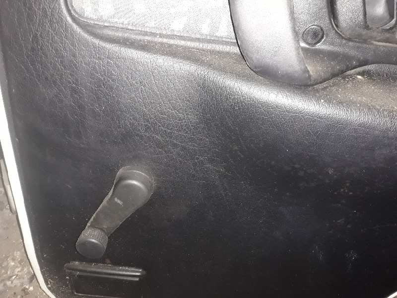 ELEVALUNAS TRASERO DERECHO