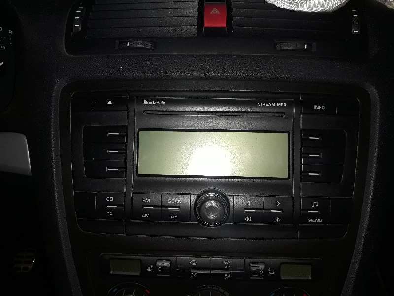 SISTEMA AUDIO - RADIO CD