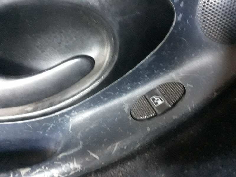 MANDO ELEVALUNAS TRASERO IZQUIERDO