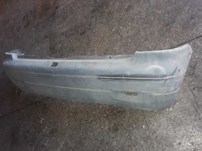 PARAGOLPES TRASERO