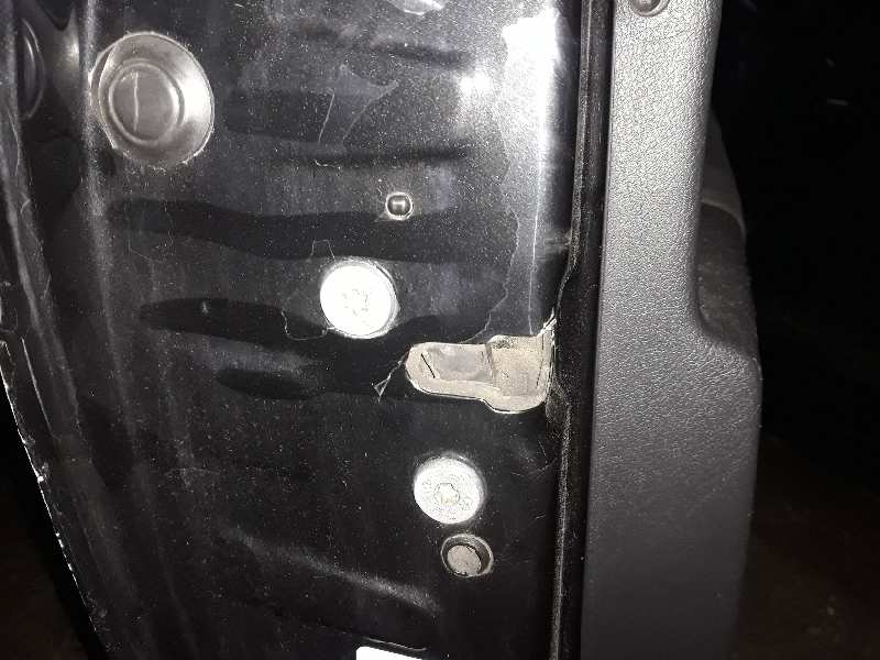 CERRADURA PUERTA DELANTERA IZQUIERDA 