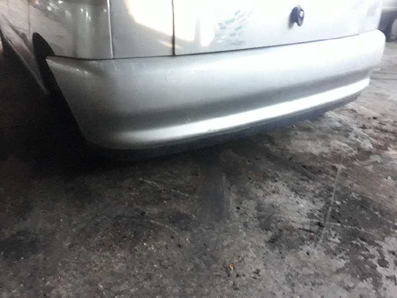 PARAGOLPES TRASERO