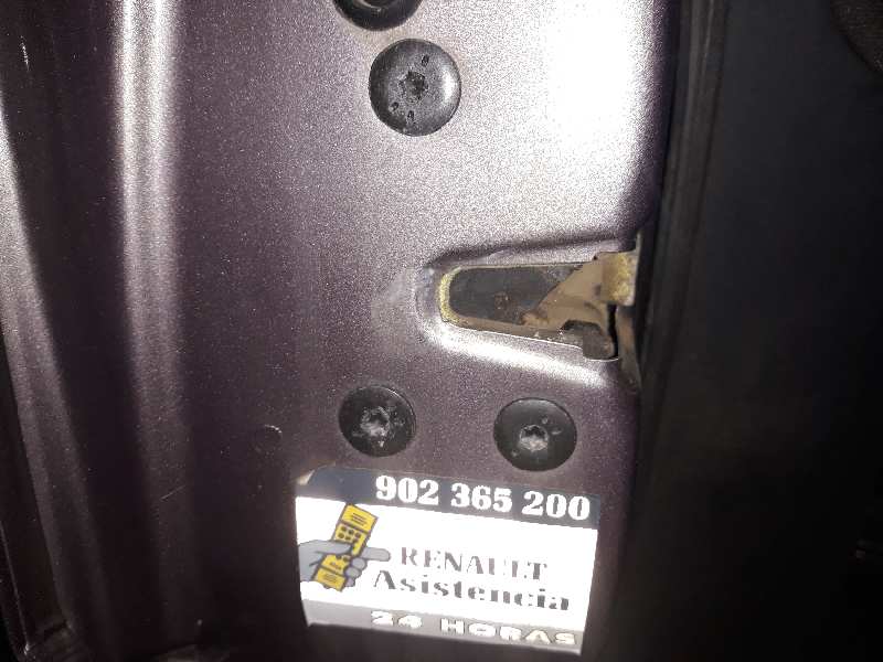 CERRADURA PUERTA DELANTERA IZQUIERDA 