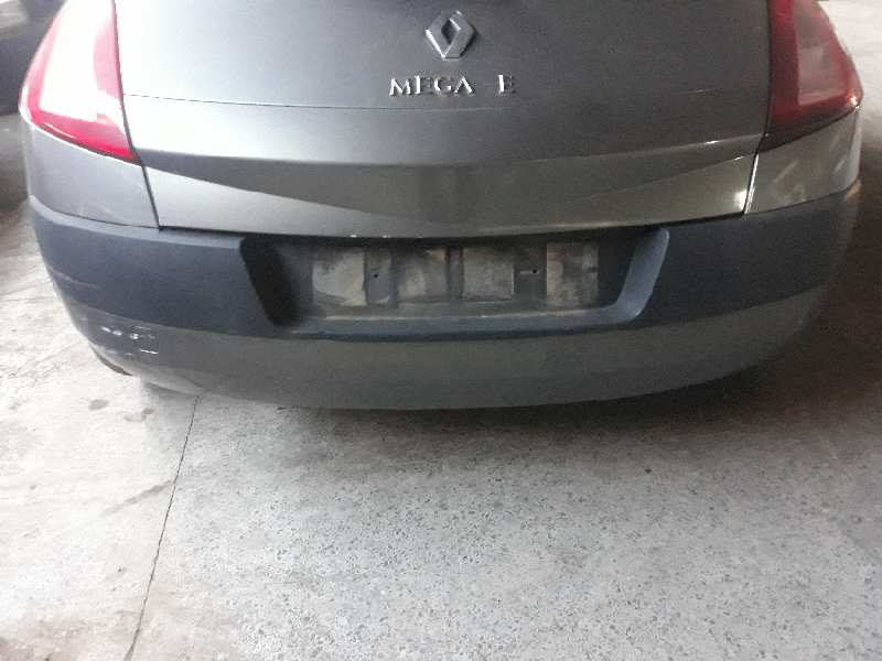 PARAGOLPES TRASERO