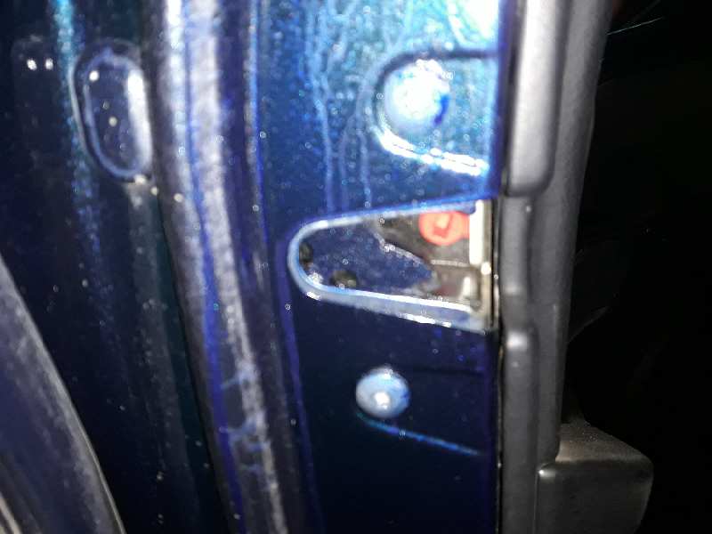 CERRADURA PUERTA TRASERA IZQUIERDA 