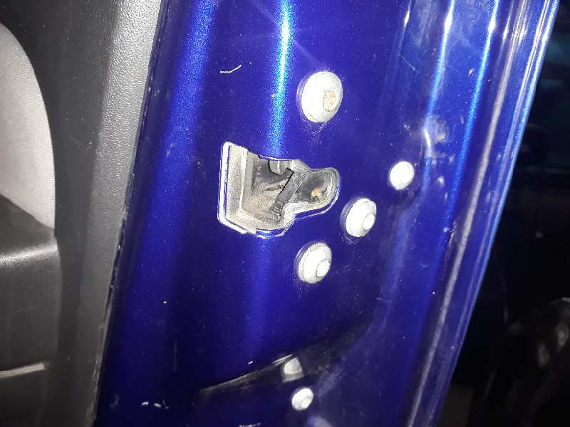 CERRADURA PUERTA DELANTERA DERECHA