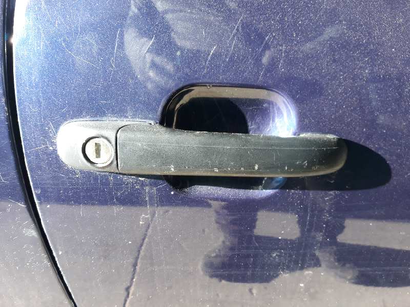 MANETA EXTERIOR DELANTERA DERECHA