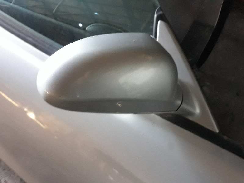 RETROVISOR DERECHO