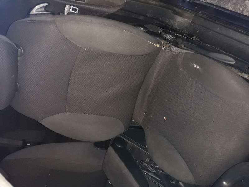 ASIENTO DELANTERO IZQUIERDO