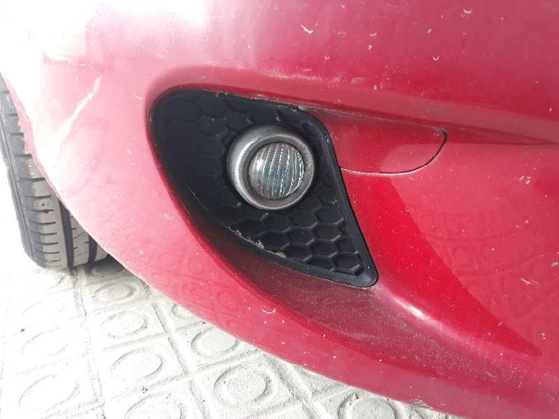 FARO ANTINIEBLA DERECHO