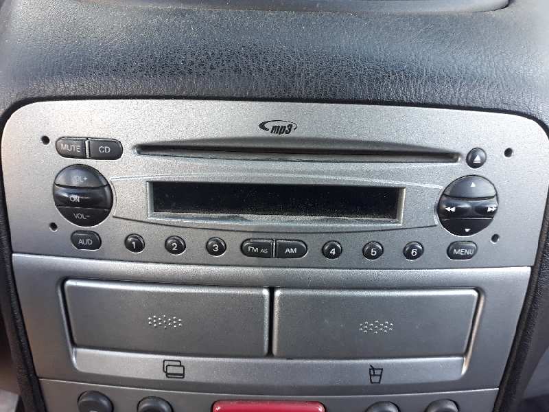 SISTEMA AUDIO - RADIO CD