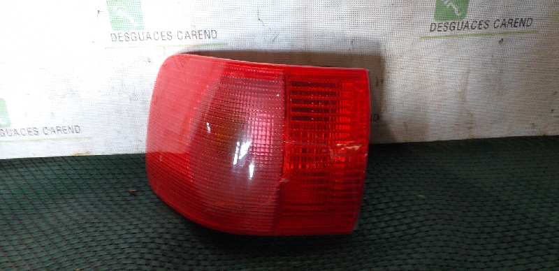 PILOTO TRASERO IZQUIERDO AUDI 80-90 (893)