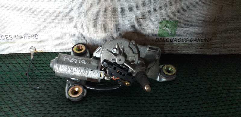 0390301532 MOTOR LIMPIA TRASERO FORD FIESTA BERLINA (DX)