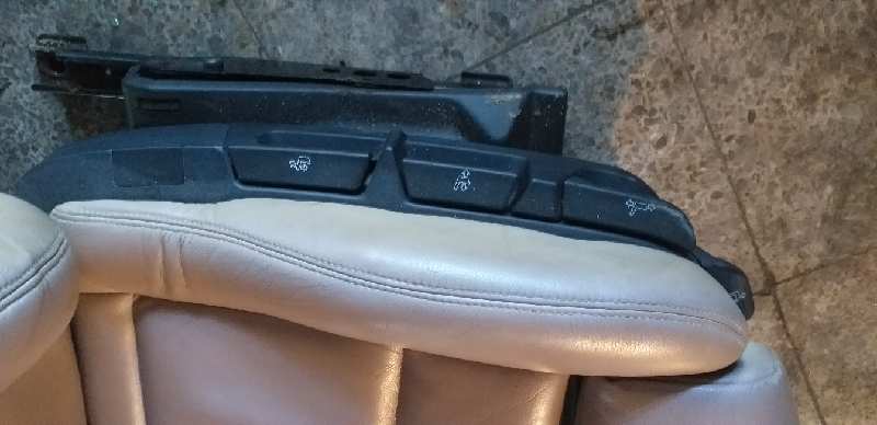ASIENTO DELANTERO IZQUIERDO
