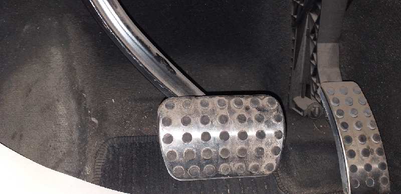 PEDAL FRENO