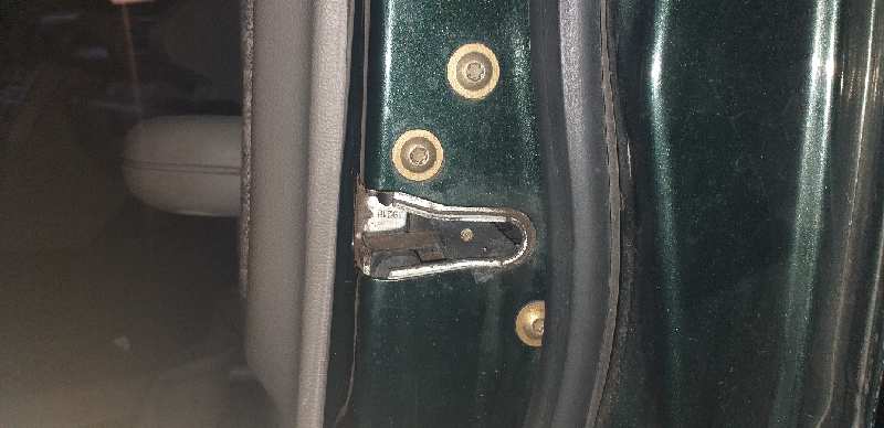 CERRADURA PUERTA DELANTERA DERECHA