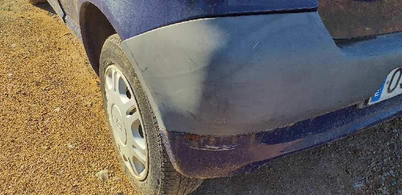 PARAGOLPES TRASERO