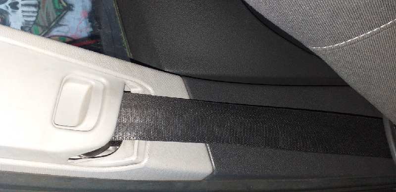 CINTURON SEGURIDAD DELANTERO DERECHO