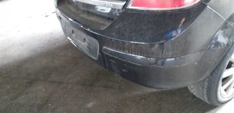 PARAGOLPES TRASERO