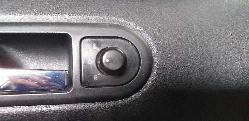 MANDO RETROVISOR 