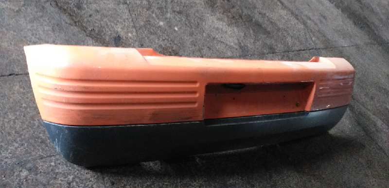 PARAGOLPES TRASERO