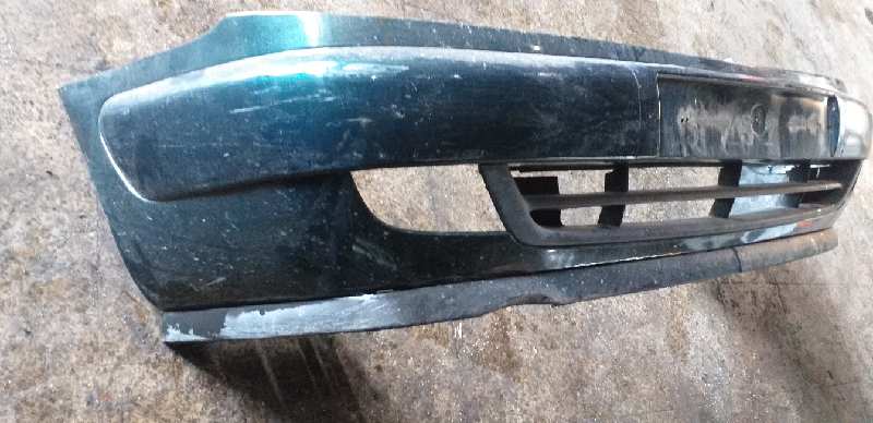 PARAGOLPES DELANTERO