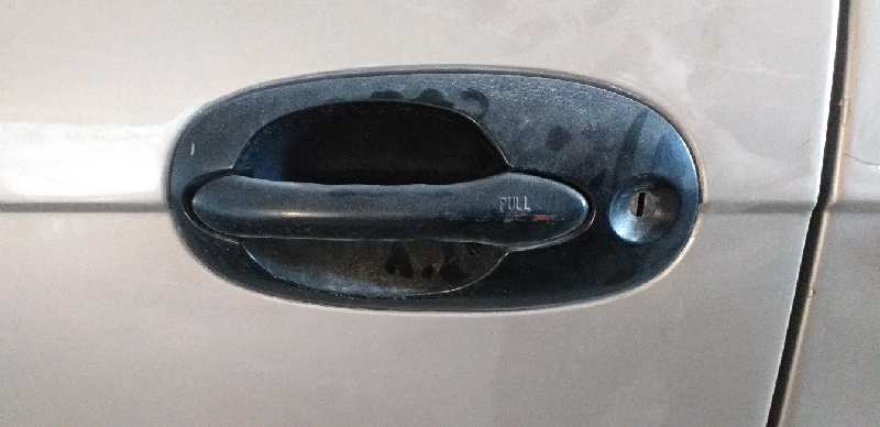 MANETA EXTERIOR DELANTERA IZQUIERDA