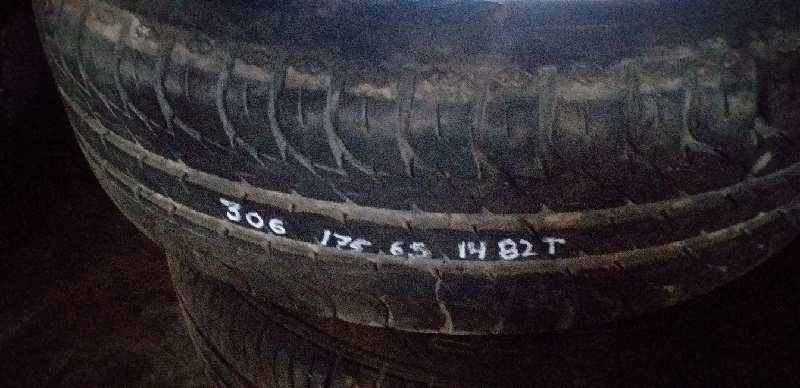 JUEGO DE LLANTAS