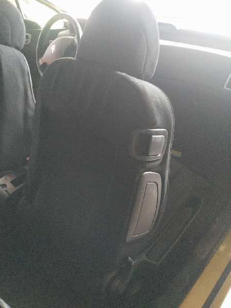 ASIENTO DELANTERO DERECHO