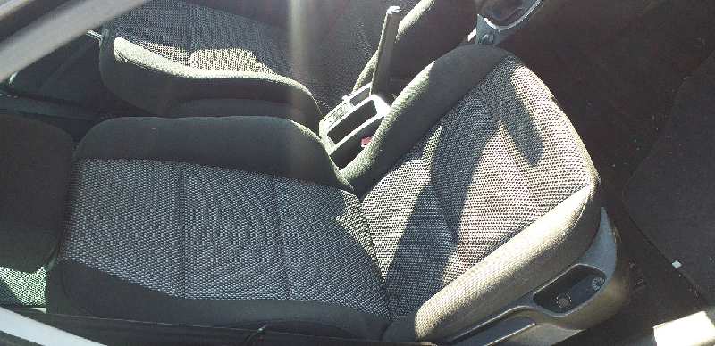 ASIENTO DELANTERO DERECHO