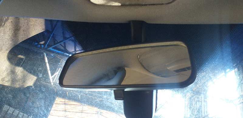 ESPEJO INTERIOR