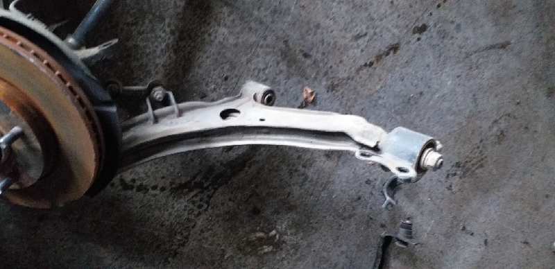 BRAZO SUSPENSION INFERIOR DELANTERO IZQUIERDO