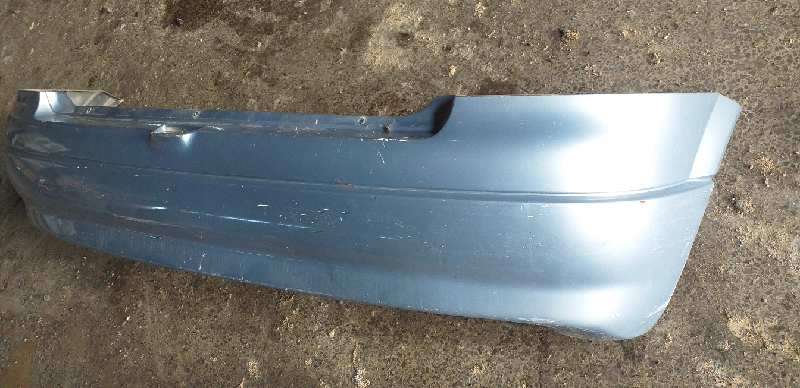 PARAGOLPES TRASERO