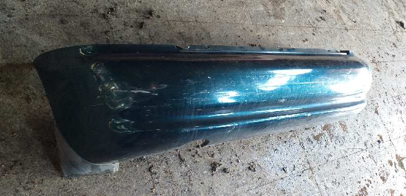 PARAGOLPES TRASERO