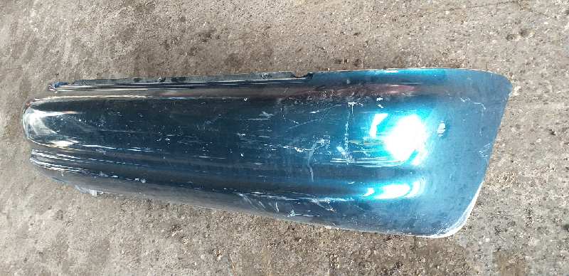 PARAGOLPES TRASERO