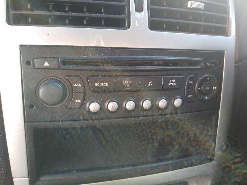 SISTEMA AUDIO - RADIO CD