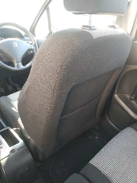 ASIENTO DELANTERO DERECHO
