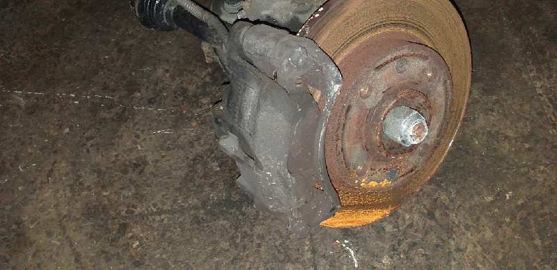 PINZA FRENO DELANTERA IZQUIERDA
