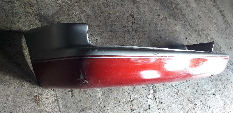 PARAGOLPES TRASERO