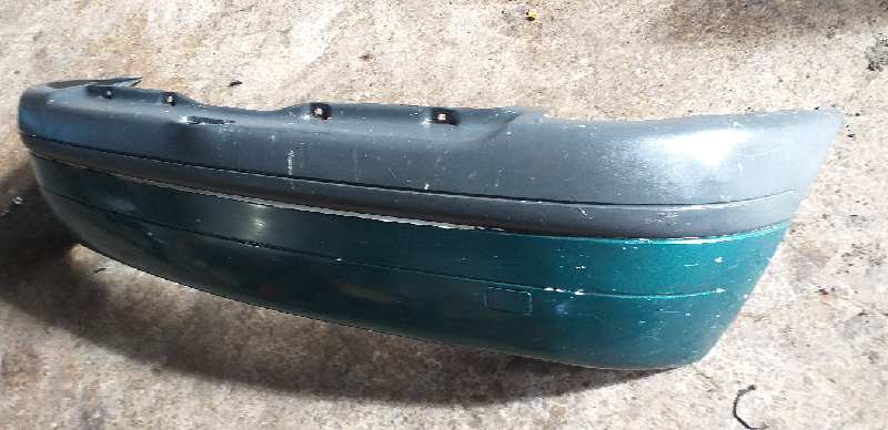 PARAGOLPES TRASERO
