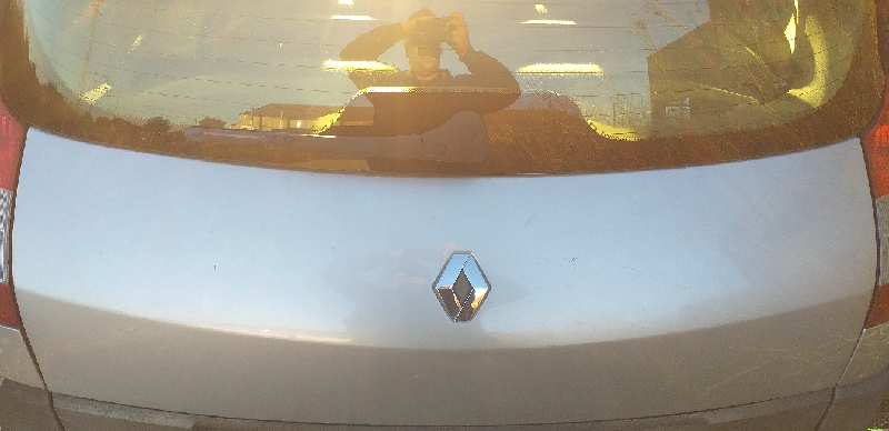 PORTON TRASERO