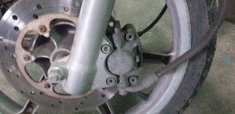 PINZA FRENO DELANTERA IZQUIERDA