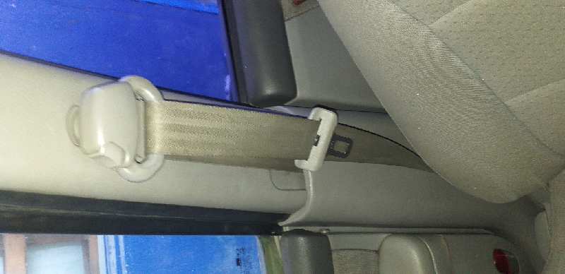 CINTURON SEGURIDAD DELANTERO DERECHO