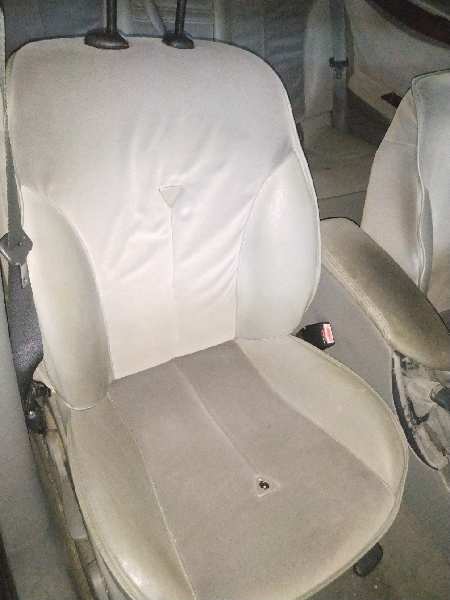 ASIENTO DELANTERO DERECHO