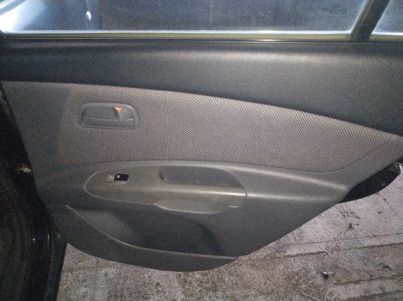 GUARNECIDO PUERTA TRASERA DERECHA