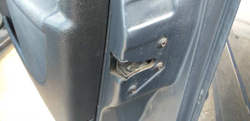 CERRADURA PUERTA DELANTERA DERECHA