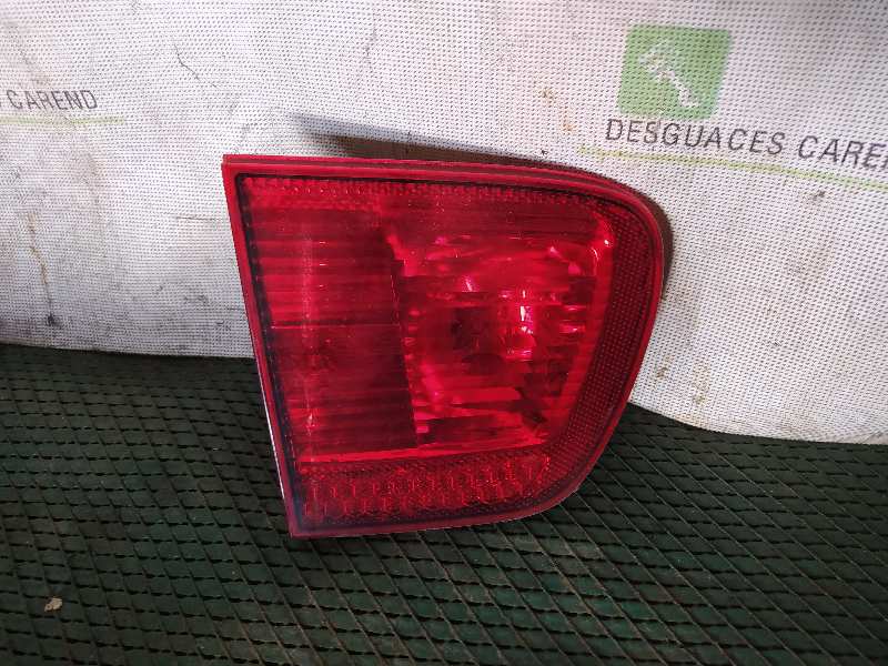 PILOTO TRASERO DERECHO