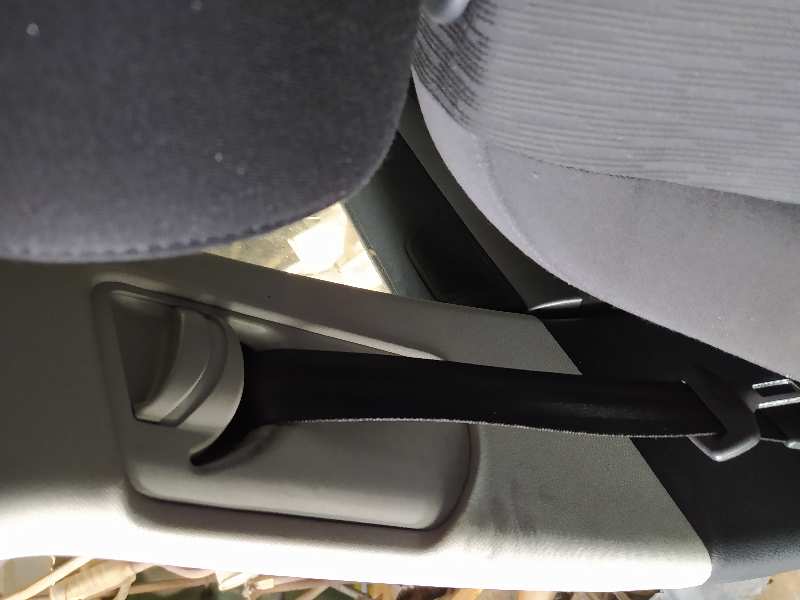 CINTURON SEGURIDAD DELANTERO DERECHO